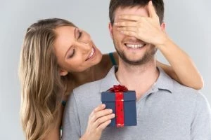 День ангела 21 апреля 2023 года отмечают мужчины с красивыми и нестандартными именами