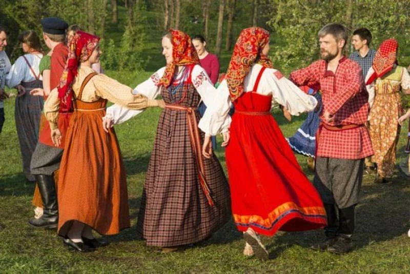Лельник или Красная горка празднуют в честь пробуждения природы 23 апреля 2023 года, что надо о нем знать