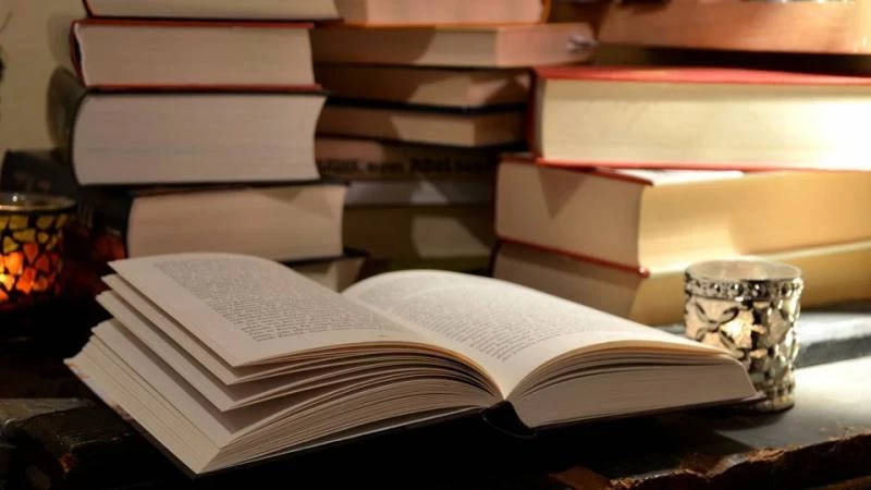 Всемирный день книги и авторского права приходится на 23 апреля 2023 года