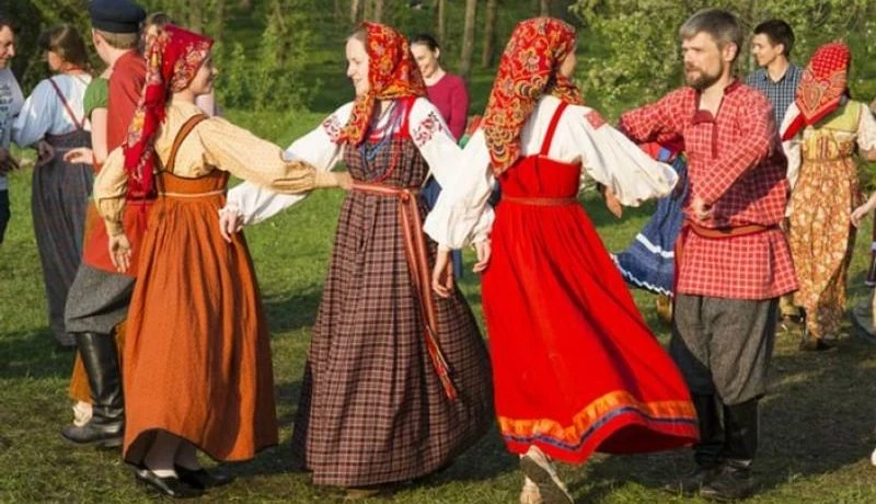 Подборка поздравлений с Красной горкой, красивые картинки, открытки