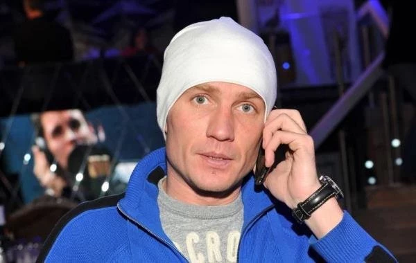 Роман Костомаров сегодня, 23 апреля 2023: возможны новые ухудшения — врач, последние новости о состоянии здоровья Костомарова 23.04.2023