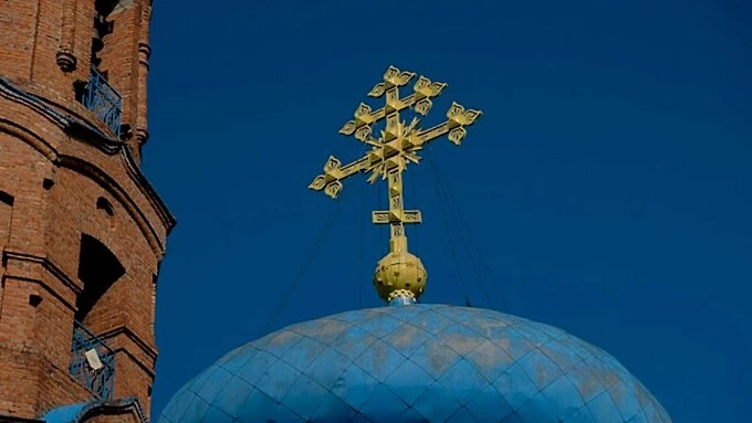 Какую самую сильную молитву об усопших принято читать на Радоницу, 25 апреля 2023 года