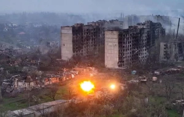 Украина сегодня 27 апреля 2023, последние новости: войска РФ атакуют позиции ВСУ. Спецоперация (СВО) России сегодня, карта боевых действий