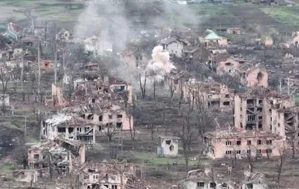 Артемовск (Бахмут) сегодня, 29 апреля 2023: армия РФ успешно освобождает город, последние новости на 29.04.2023
