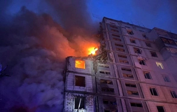 Взрыв дома в городе Умань (Украина), что случилось на самом деле: последние новости сегодня, 29 апреля, ракета разрушила жилой дом