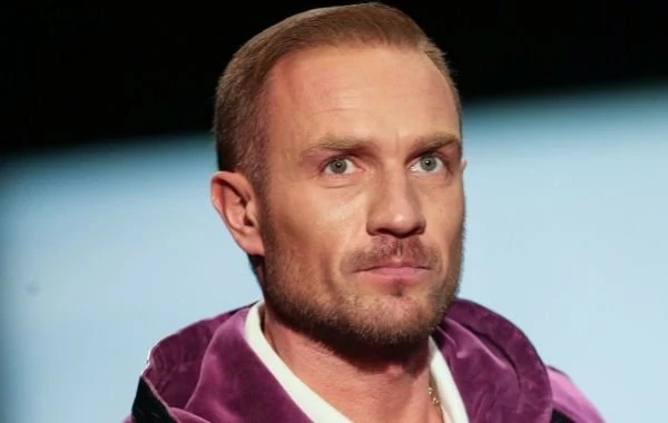 Роман Костомаров сегодня, 30 апреля 2023 года: состояние здоровья Костомарова после ампутации, что будет с фигуристом дальше