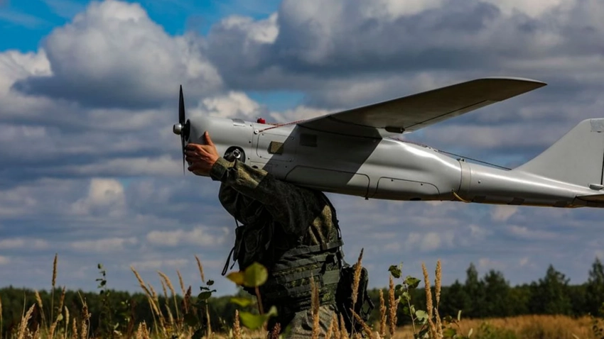 Песков заявил об активной работе по развитию дронов в России