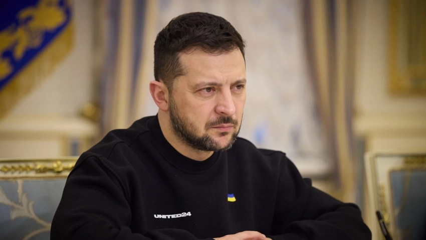 Пользователи Twitter пристыдили Зеленского за громкие слова об отношениях с Китаем