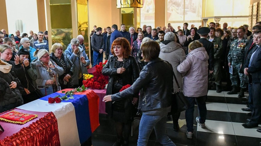 Сотни людей пришли проститься с героически погибшим бойцом ЧВК «Вагнер» Дмитрием Ивановым