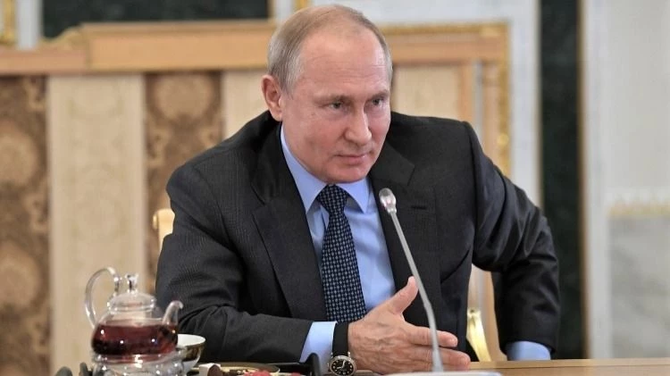 Sunday Times: Путин может присоединиться к саммиту БРИКС по видеосвязи