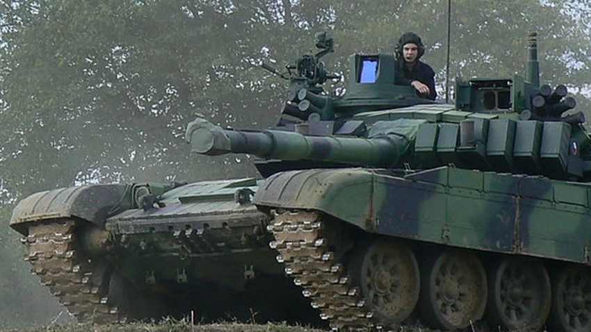 В MWM оценили боевые возможности российского танка Т-72Б3 и белорусского Т-72БМ2