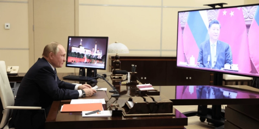 Россия строит новые отношения с Китаем