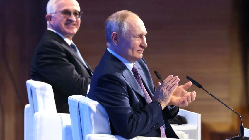 Baijiahao: Путин рассмеялся, увидев секретные документы Пентагона