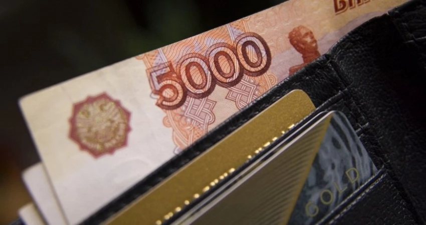 Господдержка дошкольников и школьников в 2023 году: какие денежные выплаты и льготы положены