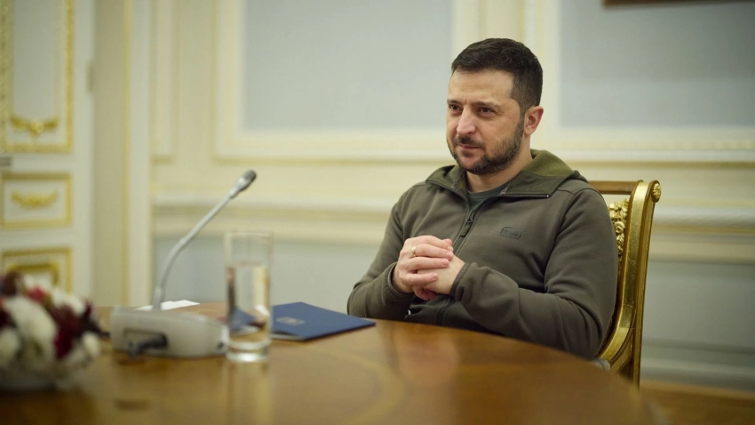 Журналист из Японии попытался усмирить «кровожадность» Зеленского на саммите G7