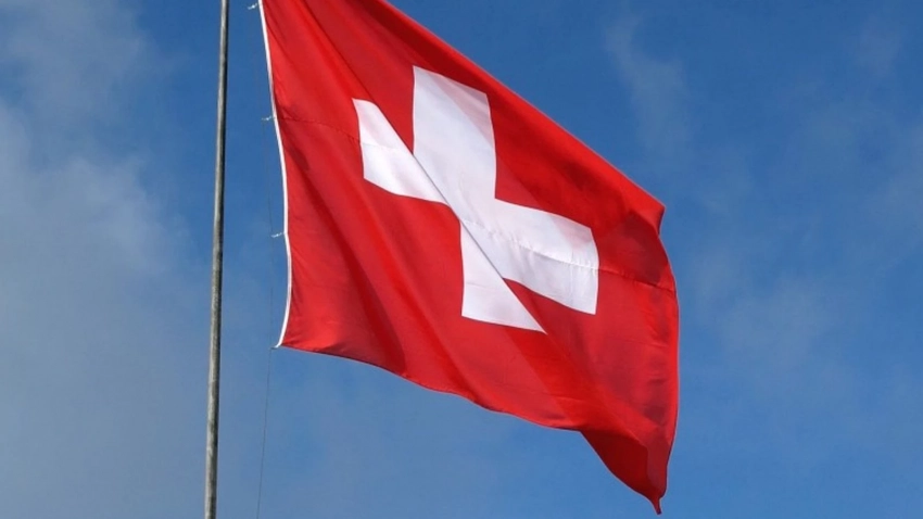 Житель Швейцарии похвалил Путина и призвал выходцев с Украины возвращаться на родину