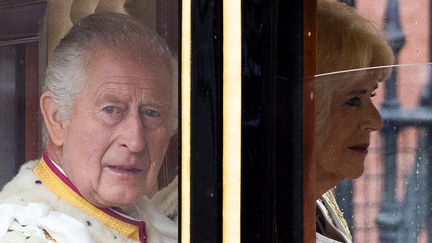 Daily Mail: смерть с косой стала гостем на коронации Карла III