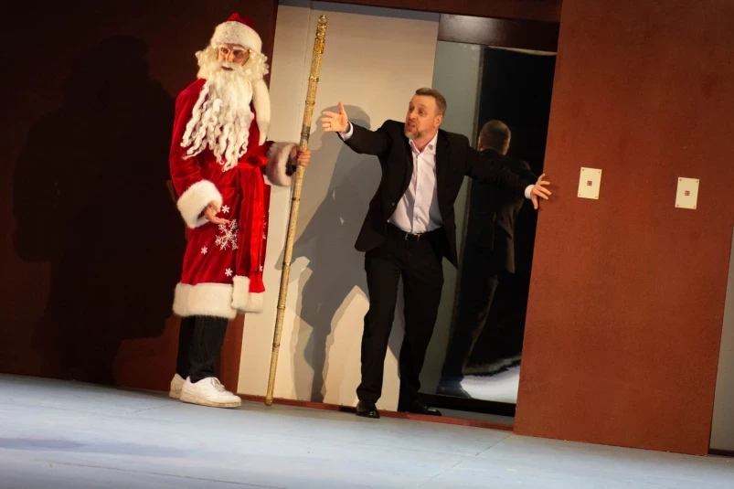 “С Наступающим…” началом света. Сергей Гармаш и Горьковка пробили тьму во Владивостоке