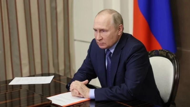 «Мы обязательно ответим!»: Владимир Путин провел совещание и прокомментировал теракт на Крымском мосту