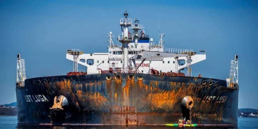 Мистерия серого танкерного флота: почему Запад начал охоту на предполагаемые российские суда?