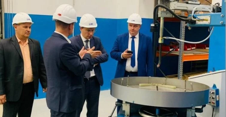 На базе ЮАЗ в Оренбургской области появится Центр по обучению кадров «Колледж будущего» — «Слово без границ» — новости России и мира сегодня