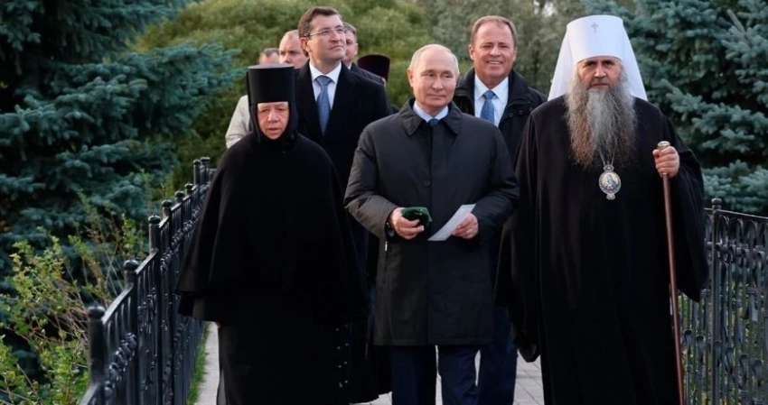 Величайшая святыня Руси: Что за икону подарил Владимир Путин Серафимо-Дивеевскому монастырю