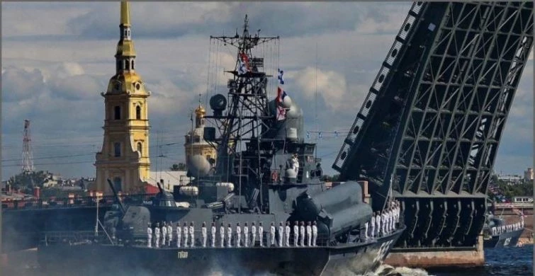 Среди праздников, котрый отмечают 8 октября 2023 года есть День командира надводного, подводного и воздушного кораблей, День осьминога и День Ады Лавлейс