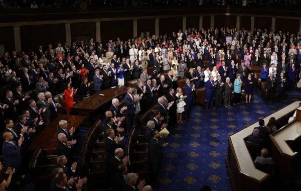 Конгресс США планирует до конца года утвердить запрос о помощи Украине и Израилю 