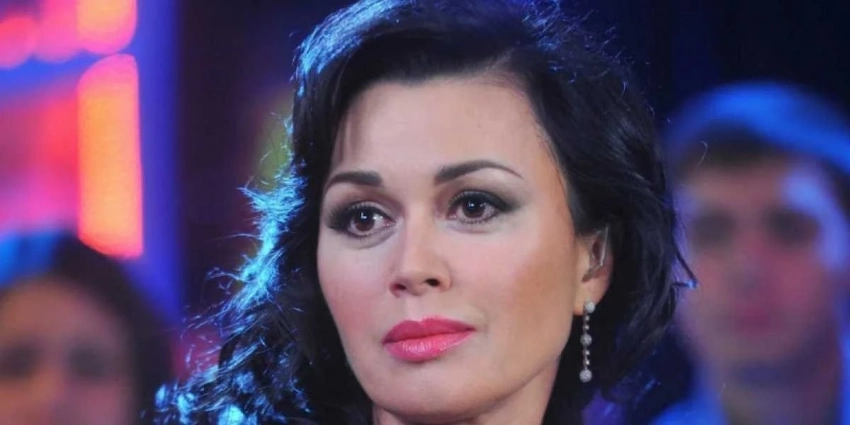 «Тревожный знак!»: главные новости о здоровье Анастасии Заворотнюк в июле 2023 года — есть ли улучшения, как сейчас выглядит