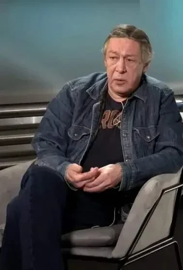 "У вас Юра Борисов Пушкина сыграл?". Никита Ефремов рассказал, что удивило его отца после выхода из колонии