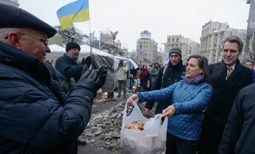 Директор СВР РФ: США и ЕС планируют нарастить поддержку «антисистемных сил» в странах СНГ