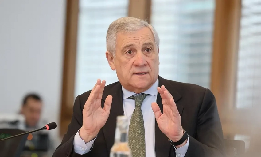 Глава МИД Италии заявил, что очень устал, и назвал себя «самым невезучим министром в истории»