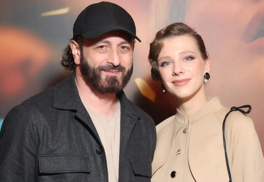 Елизавета Арзамасова и Илья Авербух, Ольга Сутулова, Мария Кожевникова и Ксения Алфёрова на премьере фильма "Умри, моя любовь"