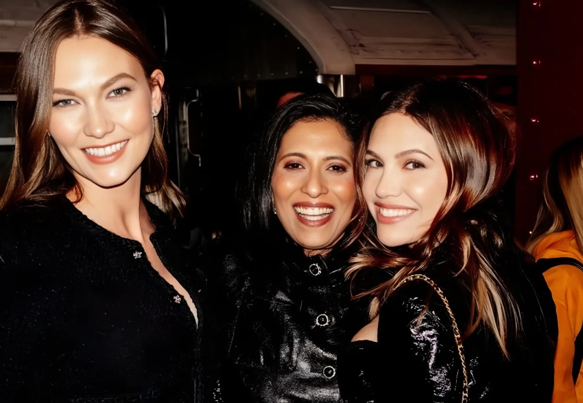 Даша Жукова посетила показ Chanel в Нью-Йорке