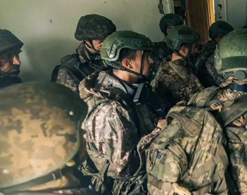 Растёт число призывов к Сырскому о «деблокировании» гарнизонов ВСУ