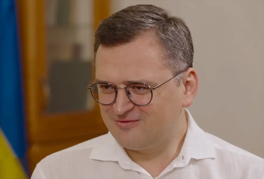 Экс-глава МИД Украины предложил населению поддержать бизнес своими силами