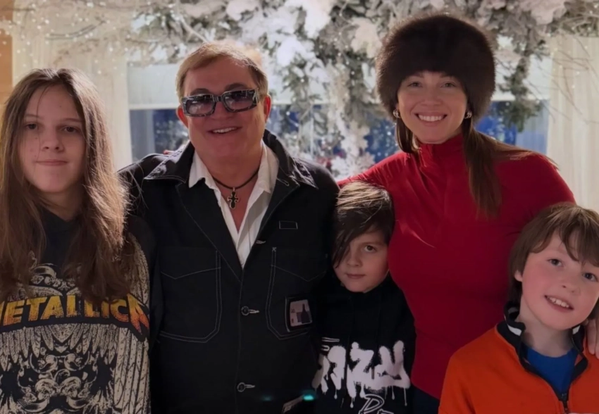 "Родители — главный пример для своих детей". Дмитрий и Полина Дибровы вместе отметили день рождения старшего сына