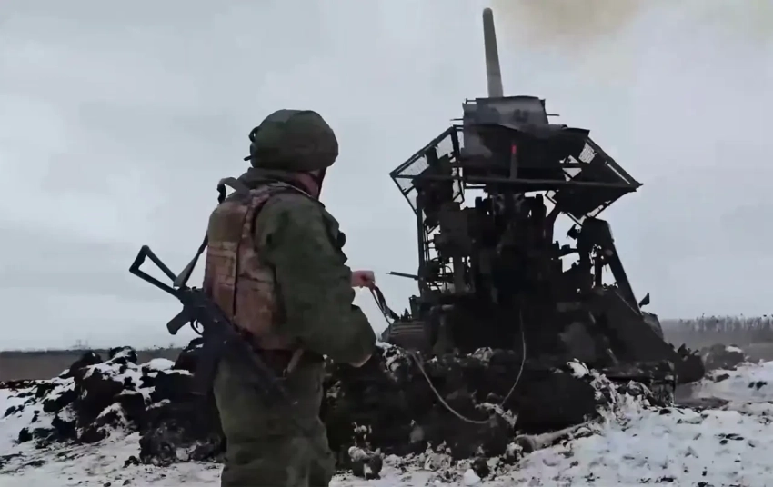 ВС РФ вошли в пгт Ковшаровка к югу от Купянска