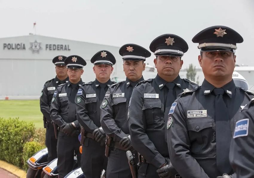 Бунты охватили колонии Мексики - в одной из них совершён массовый побег