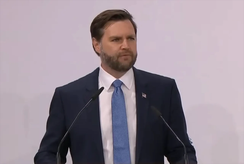 Джей Ди Вэнс: Затяжной войны США с Ираном не будет