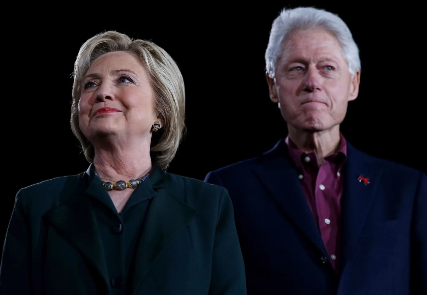 Хиллари Клинтон дала показания о связях их семьи с миллиардером-педофилом Джеффри Эпштейном