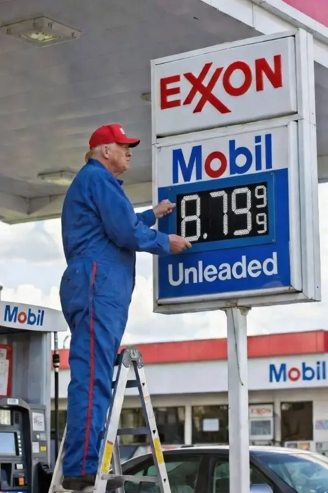 Губернатор Калифорнии: цены на бензин в США растут - Трамп не ведает что творит