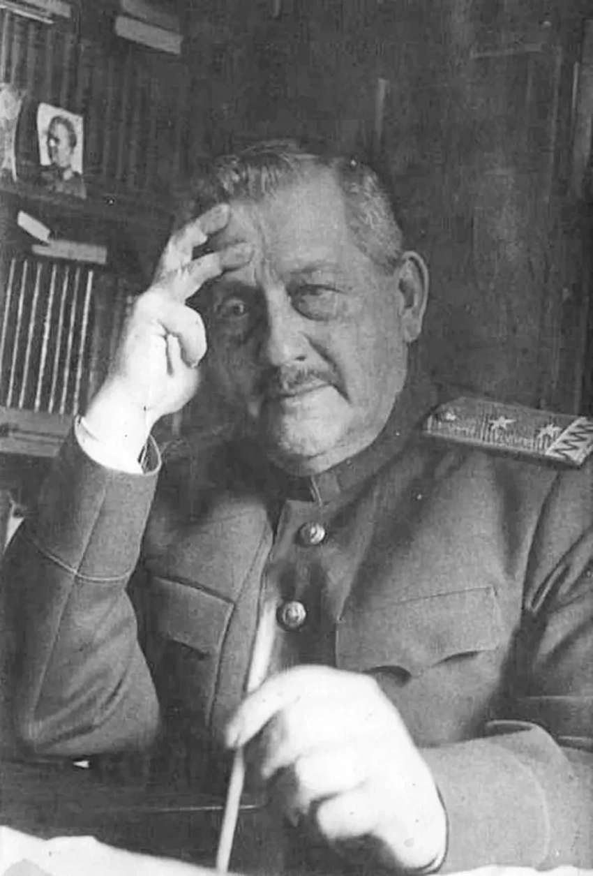 Красный граф Игнатьев на службе СССР