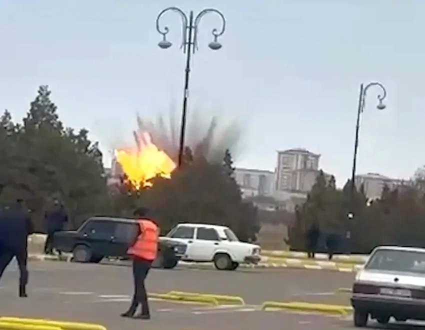 Иранский БПЛА упал и взорвался на территории аэропорта в Азербайджане