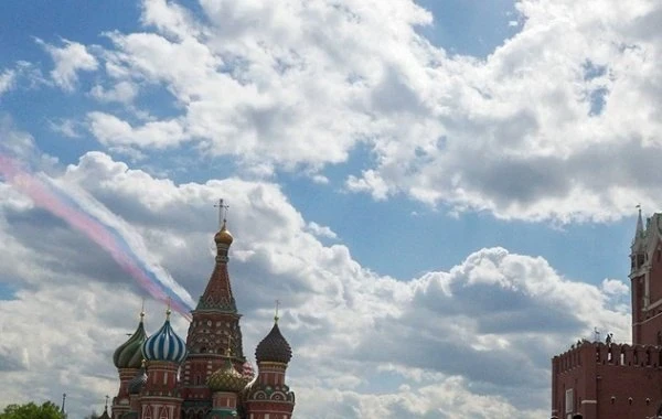 В Кремле ответили на слухи об отмене Парада Победы 9 Мая